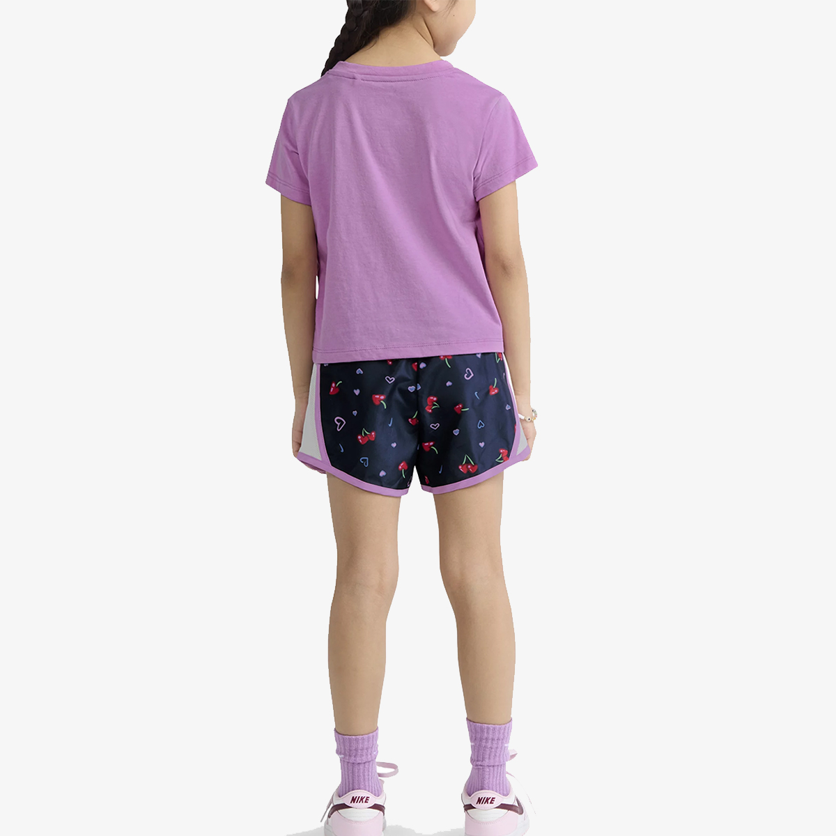 Nike Cherry thumbnail 2