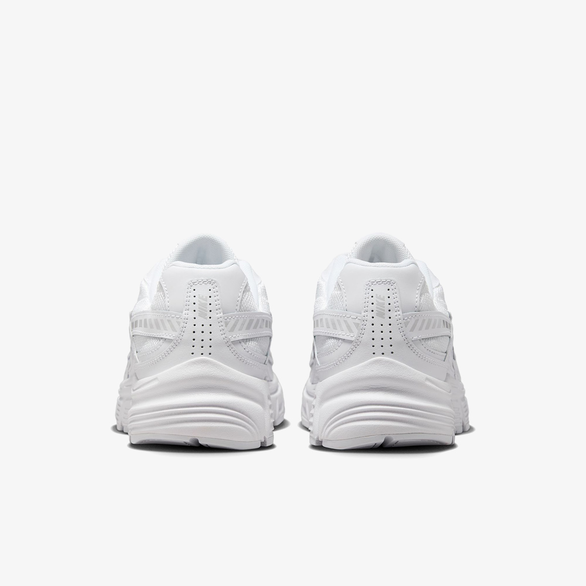 Nike Initiator thumbnail 3