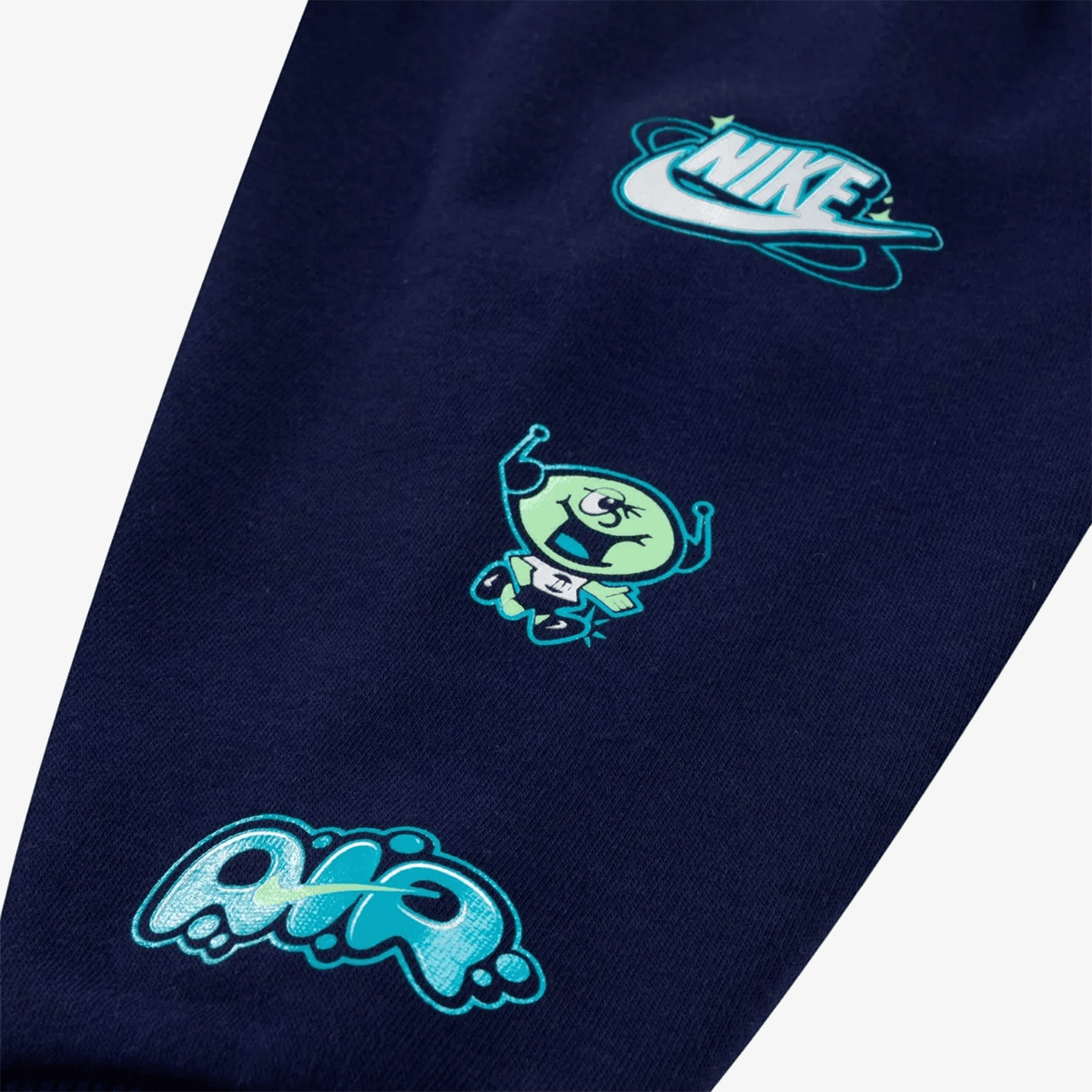 Nike Sportswear Brand thumbnail 3