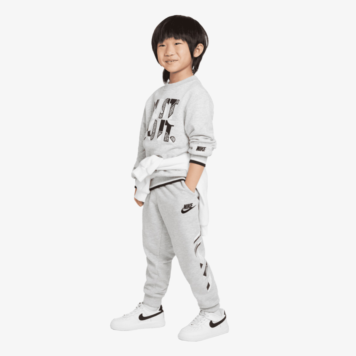 Nike Outside the lines thumbnail 4