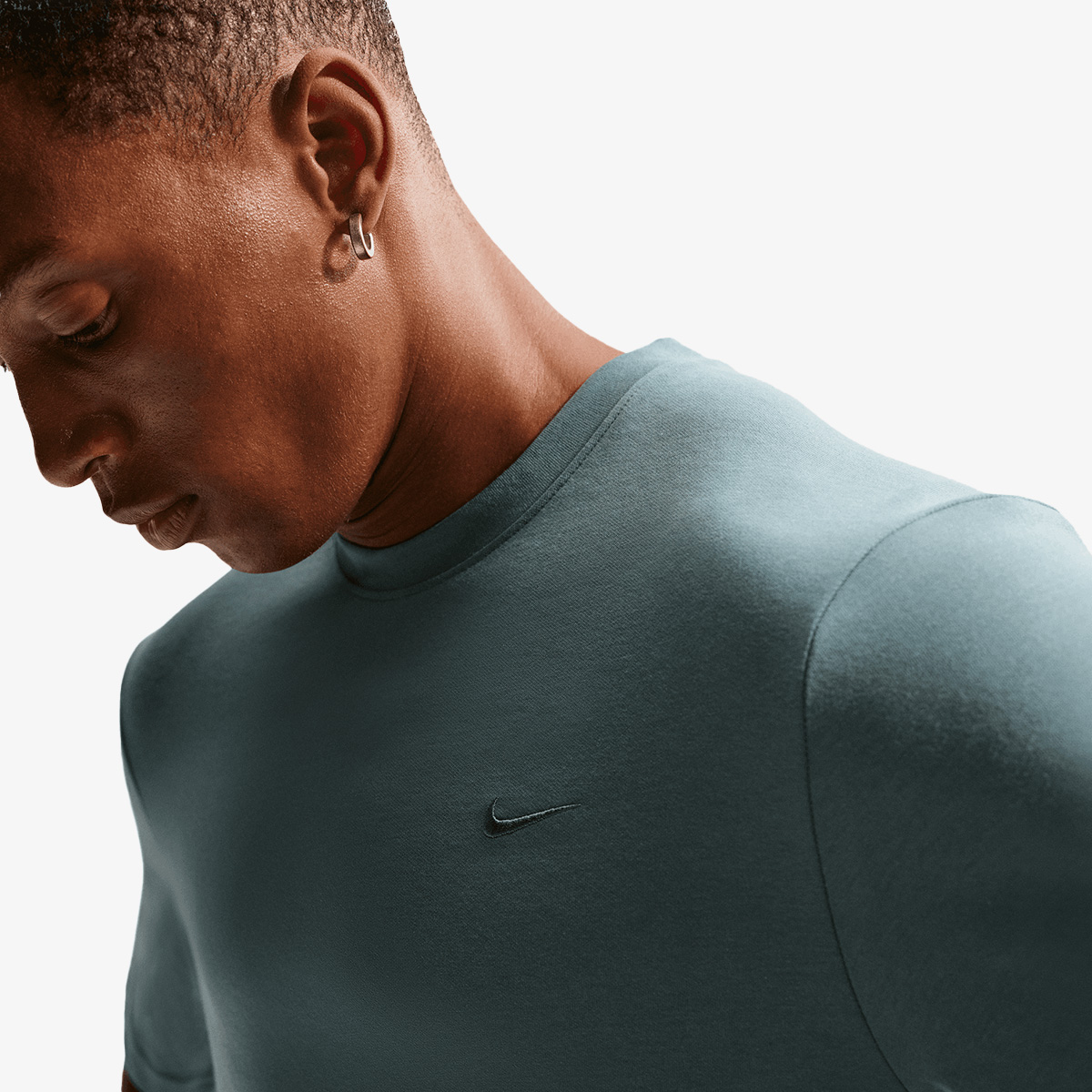 Nike Dri-FIT Primary thumbnail 3