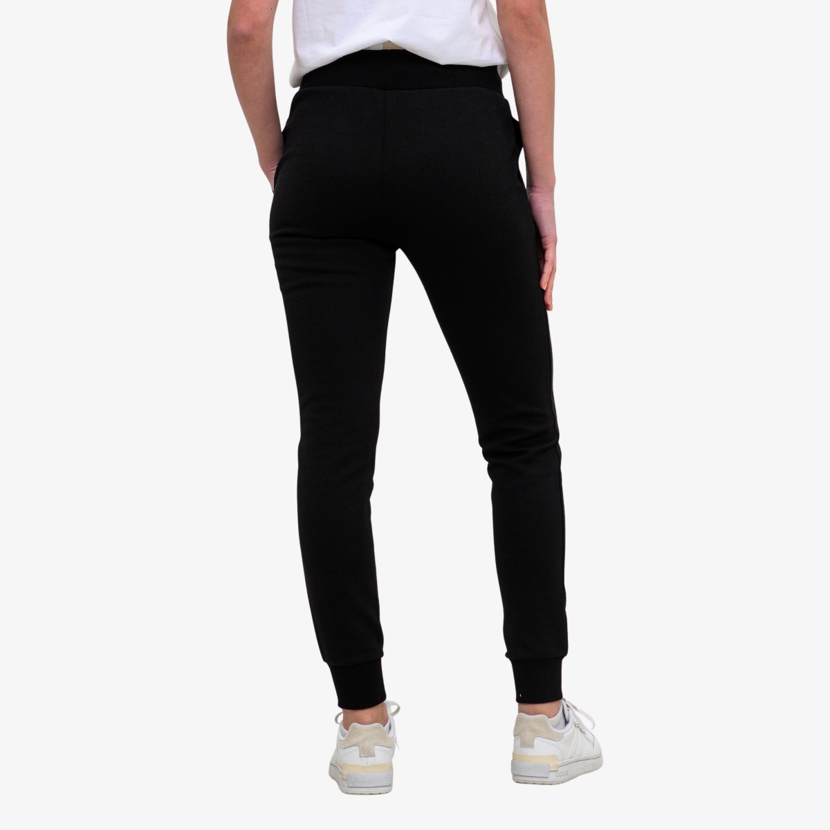Ellesse Cuffed thumbnail 2