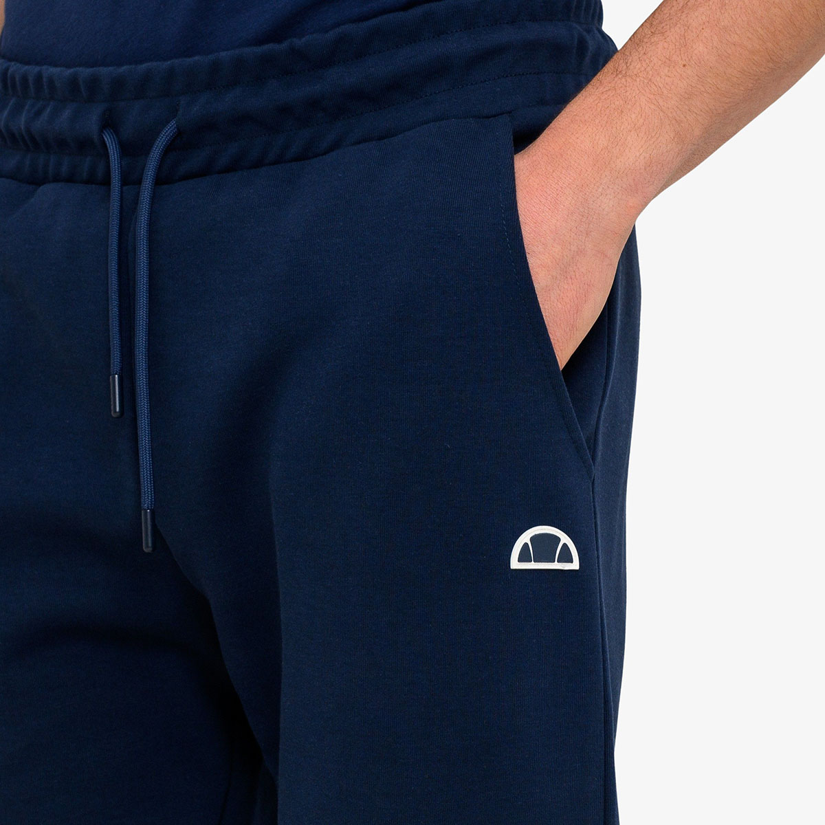 Ellesse Cuffed thumbnail 4