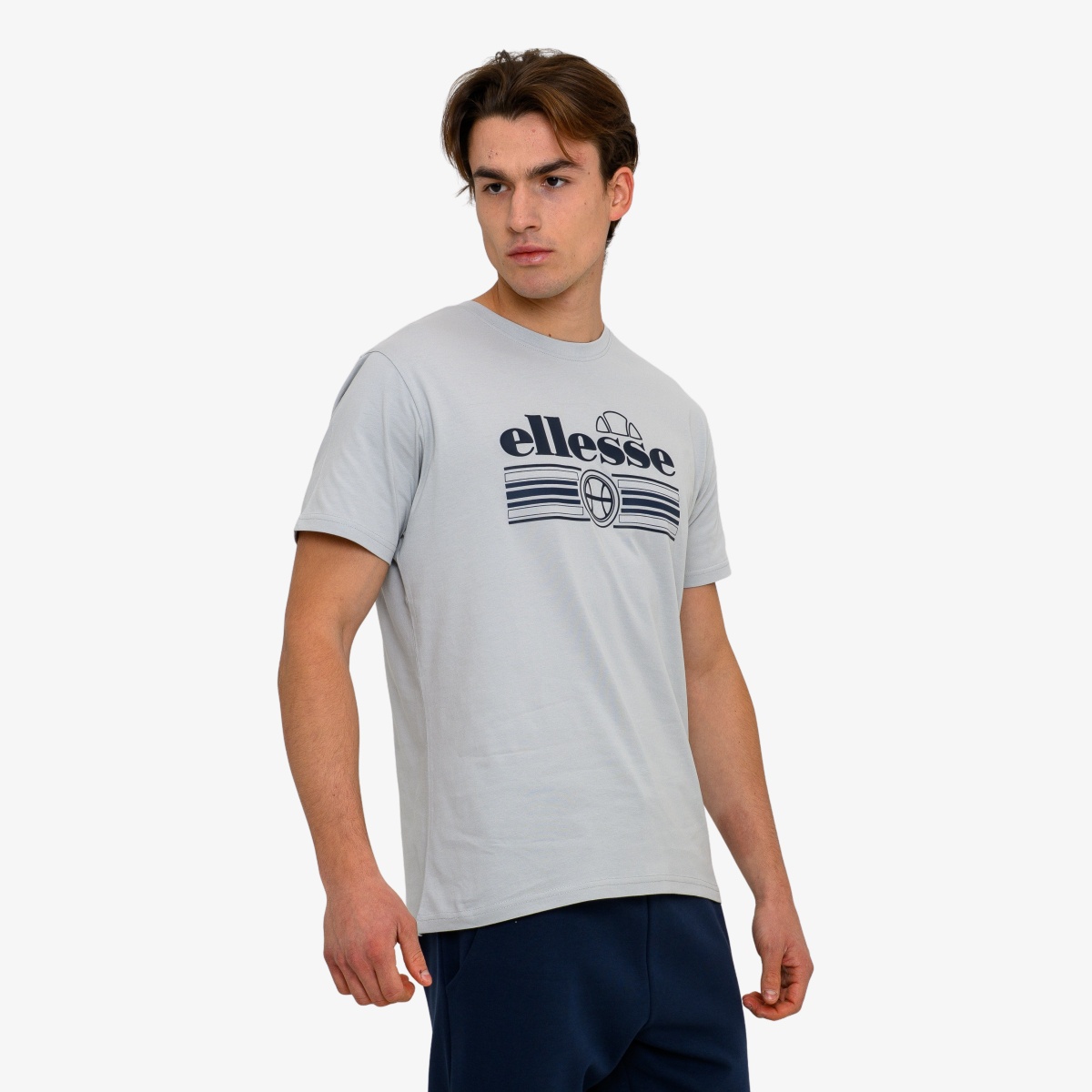 Ellesse Graphic thumbnail 3