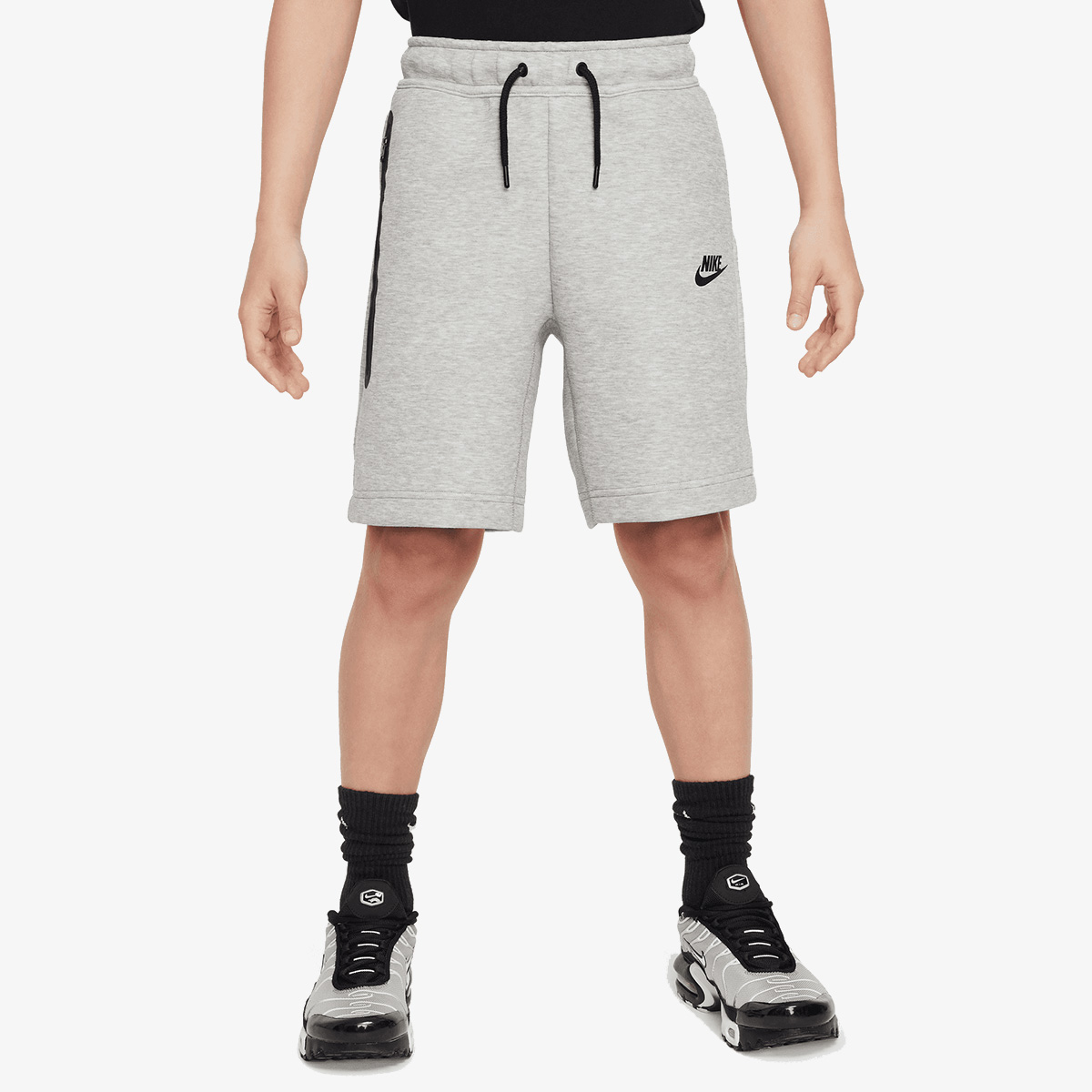 Nike Tech Fleece | Sport Vision - Shitja me pakicë e aksesorëve