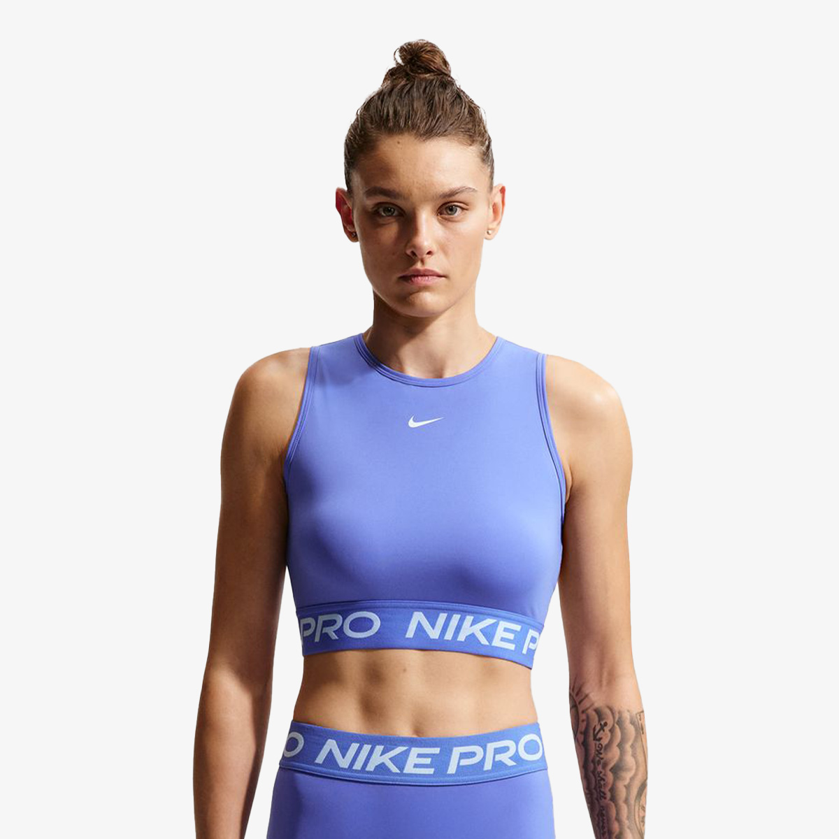Nike Pro 365
