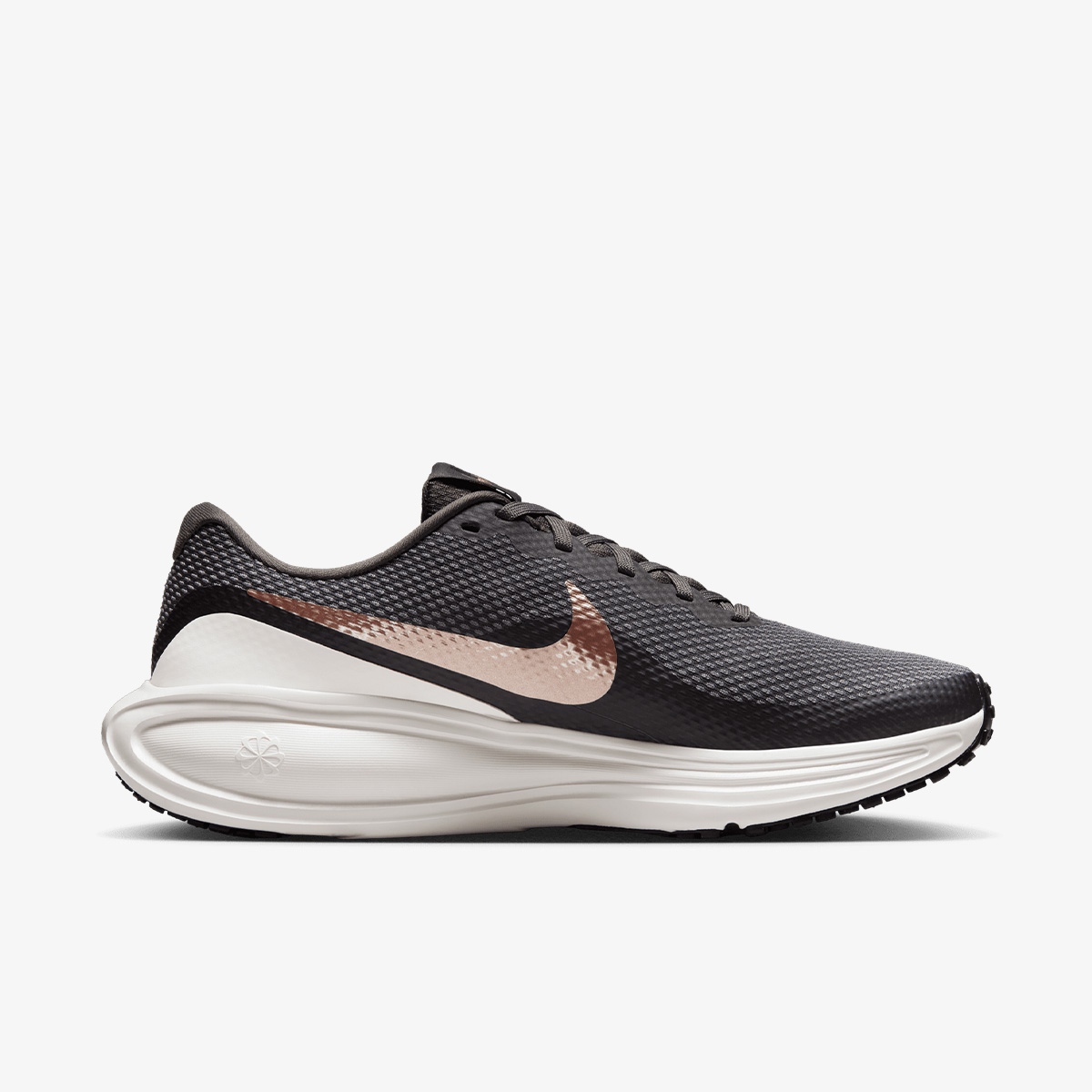 Nike Revolution 8 thumbnail 2