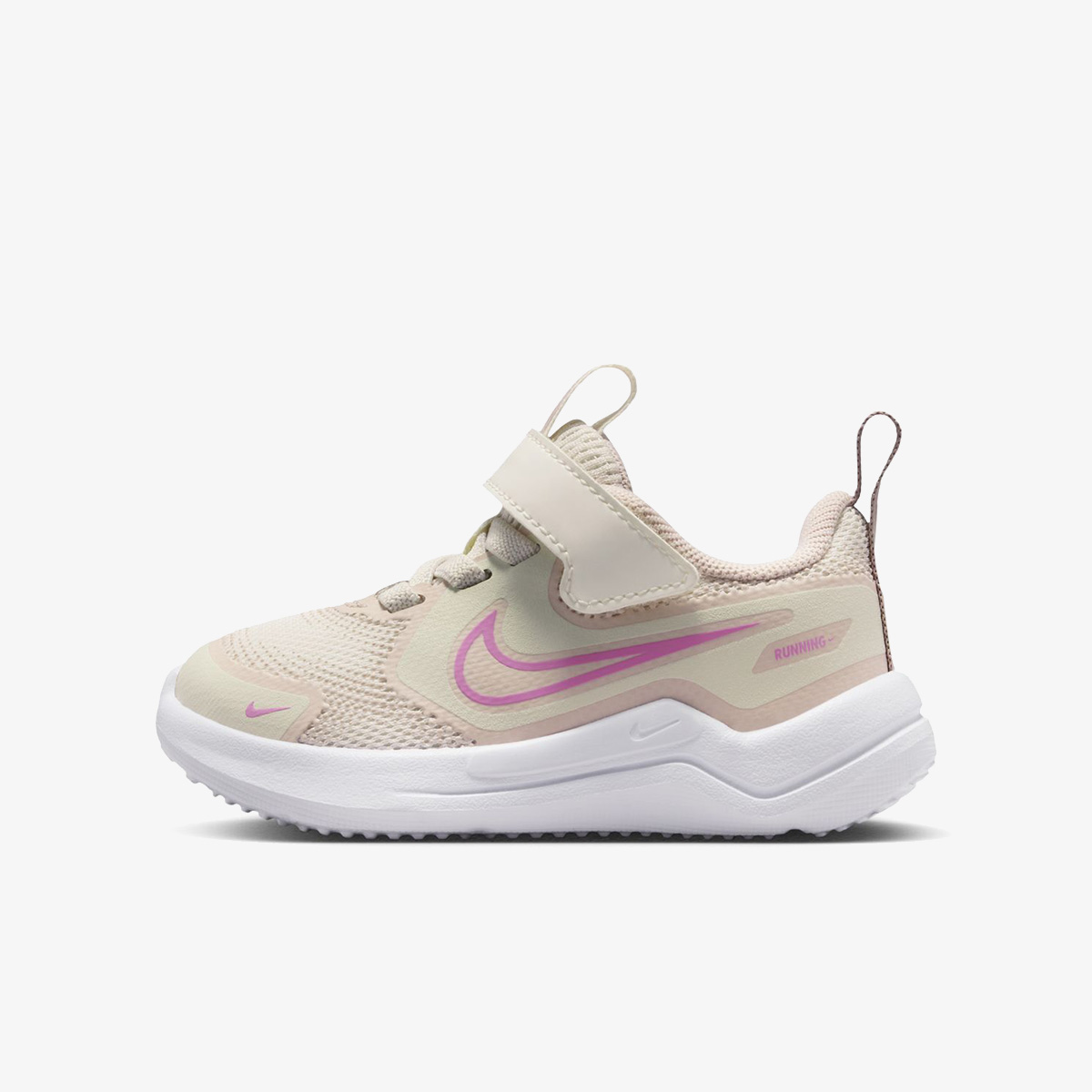 Nike Cosmic Runner