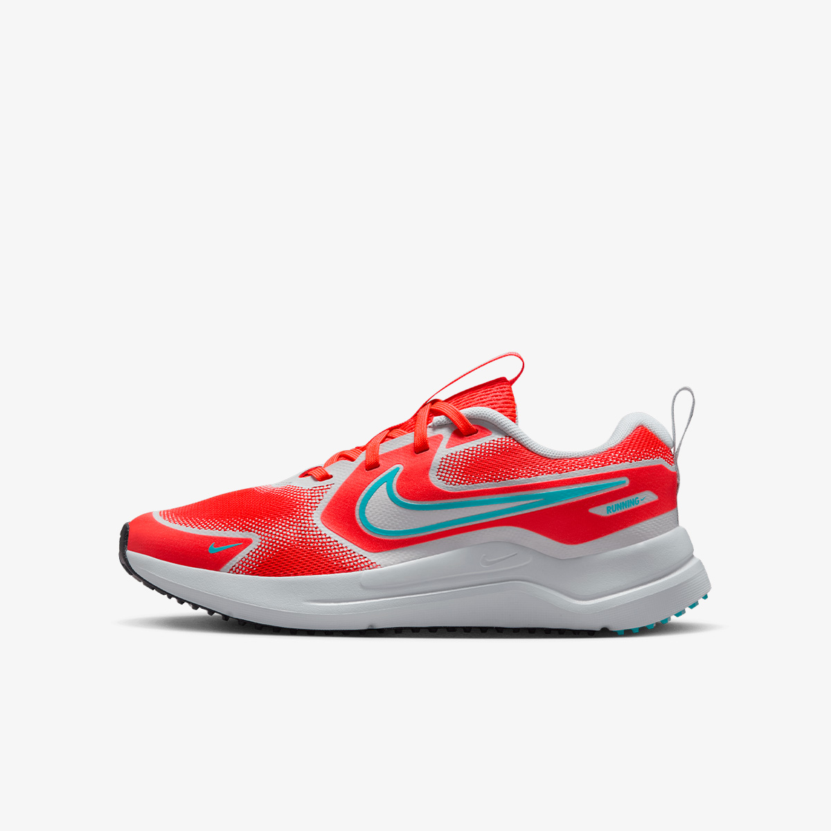 Nike Cosmic Runner