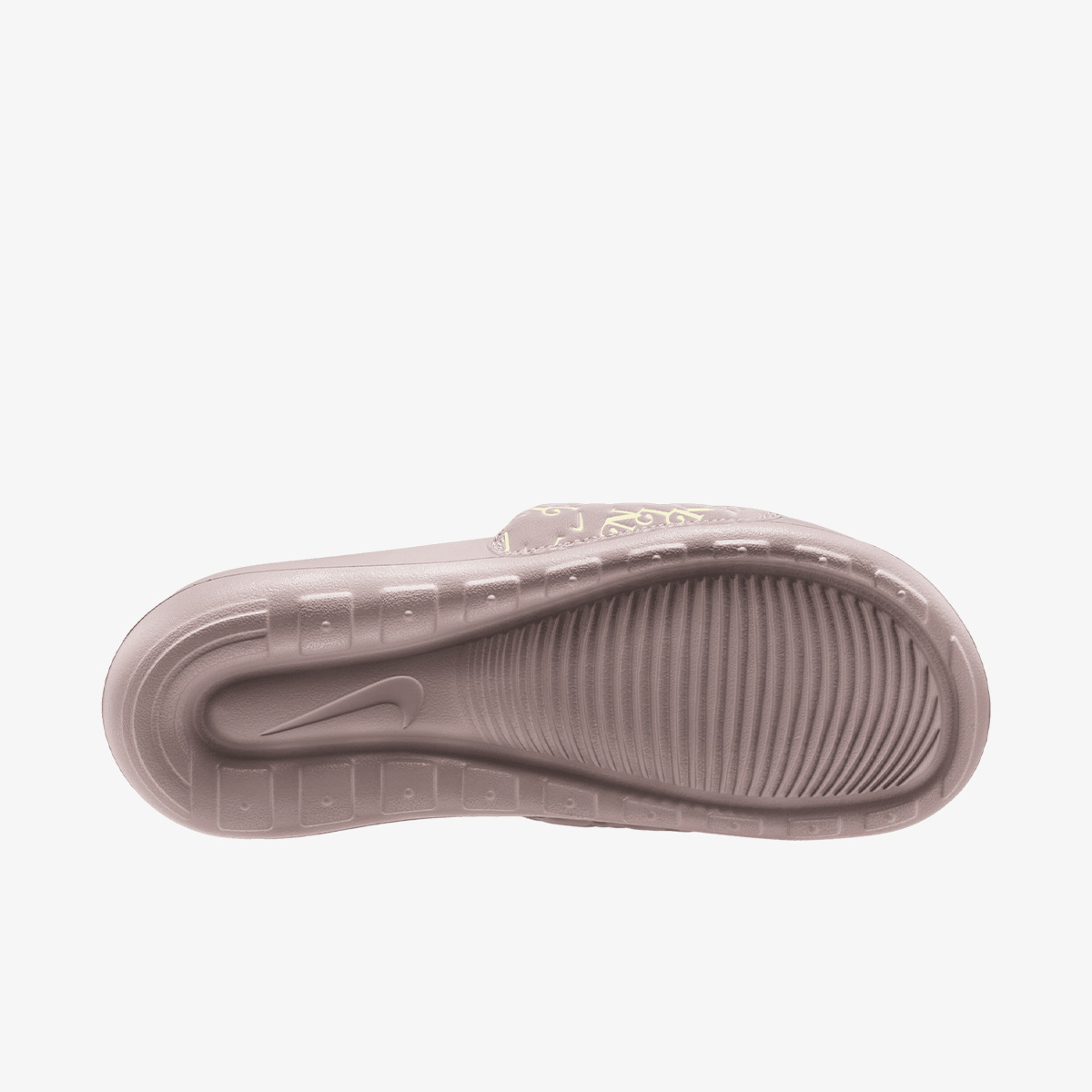 Nike Victori One thumbnail 4