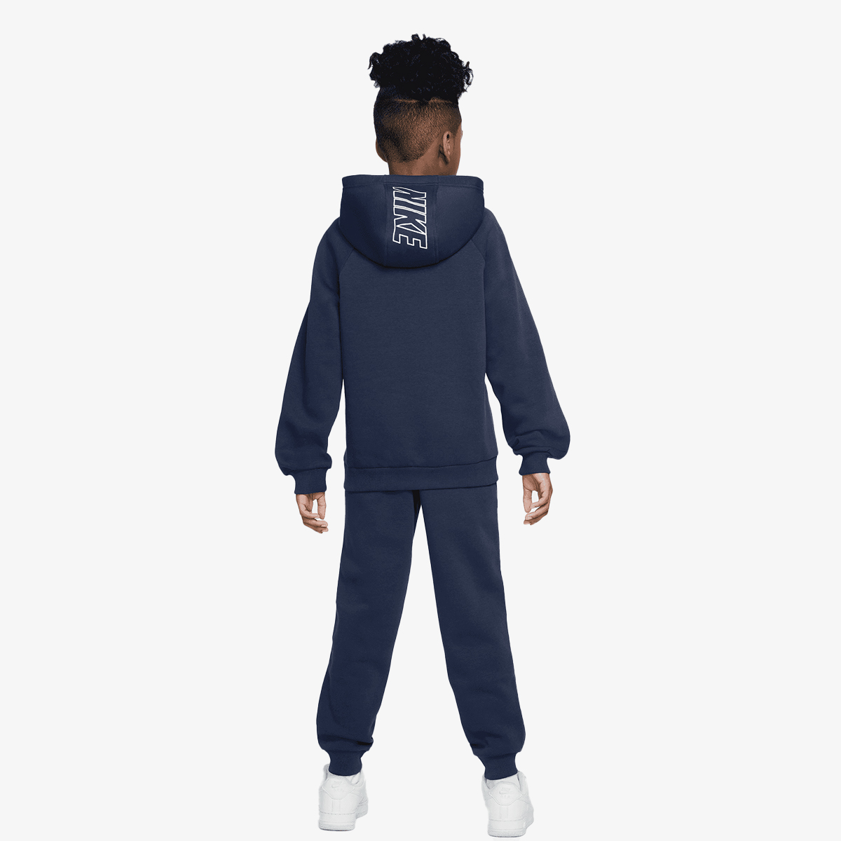 Nike Sportswear thumbnail 2
