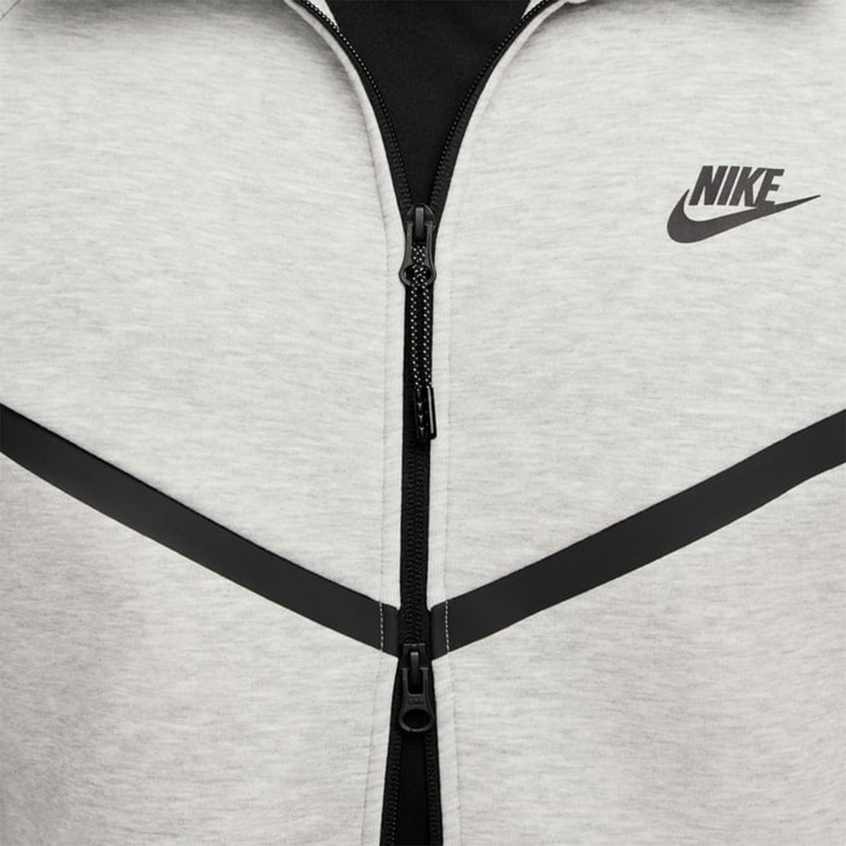 Nike Tech thumbnail 5