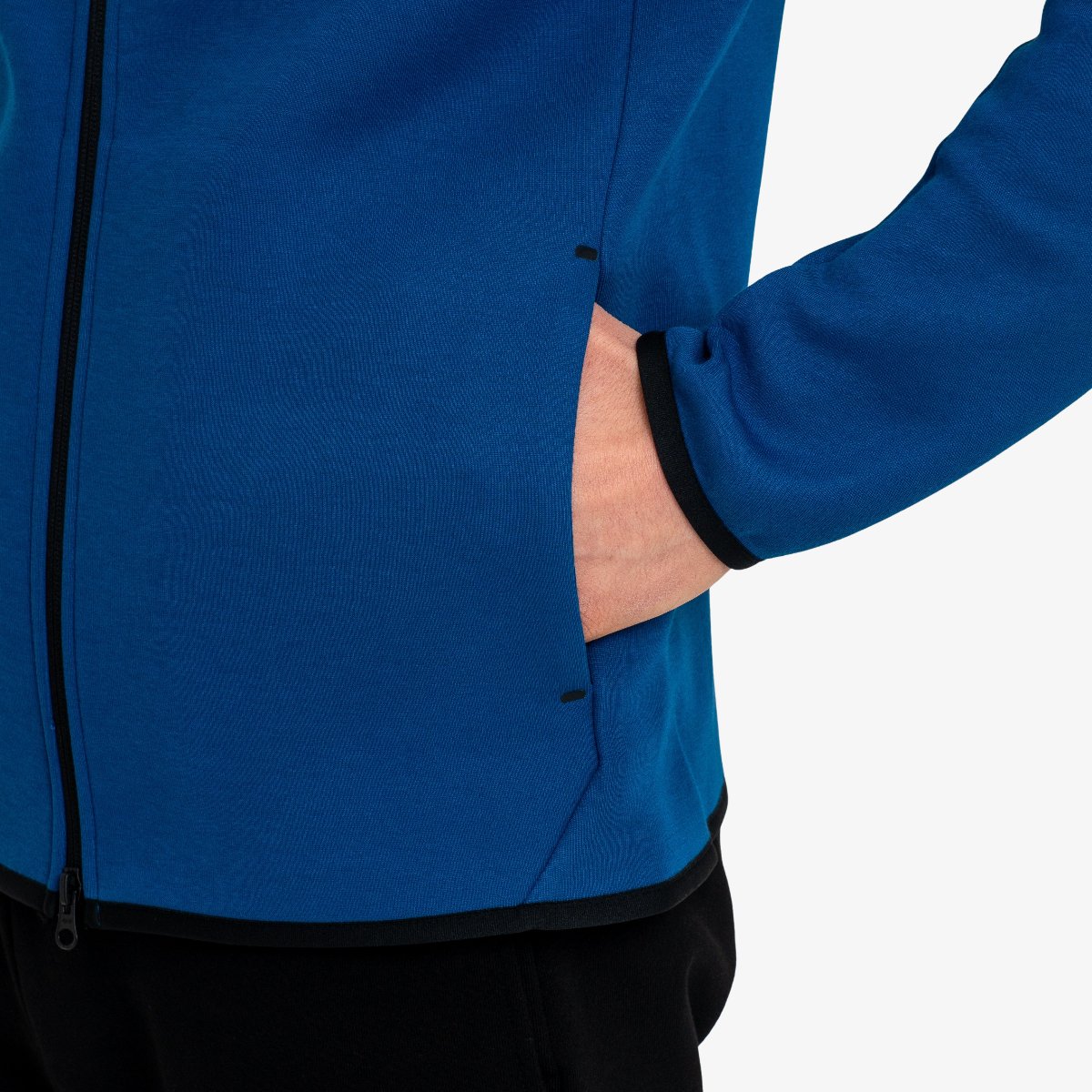Nike Tech thumbnail 6