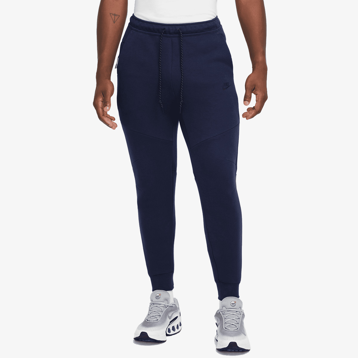 Nike Tech