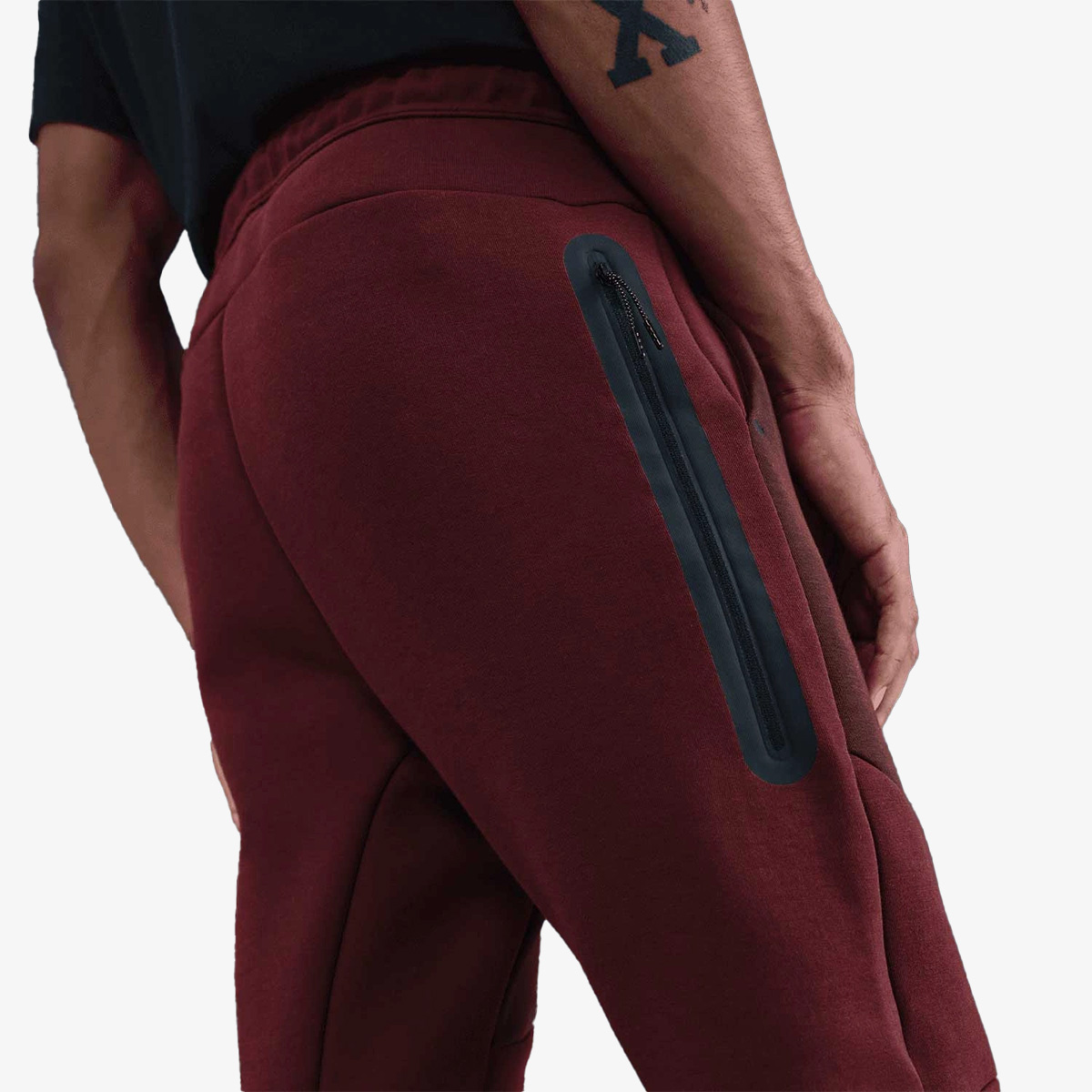 Nike Tech thumbnail 5