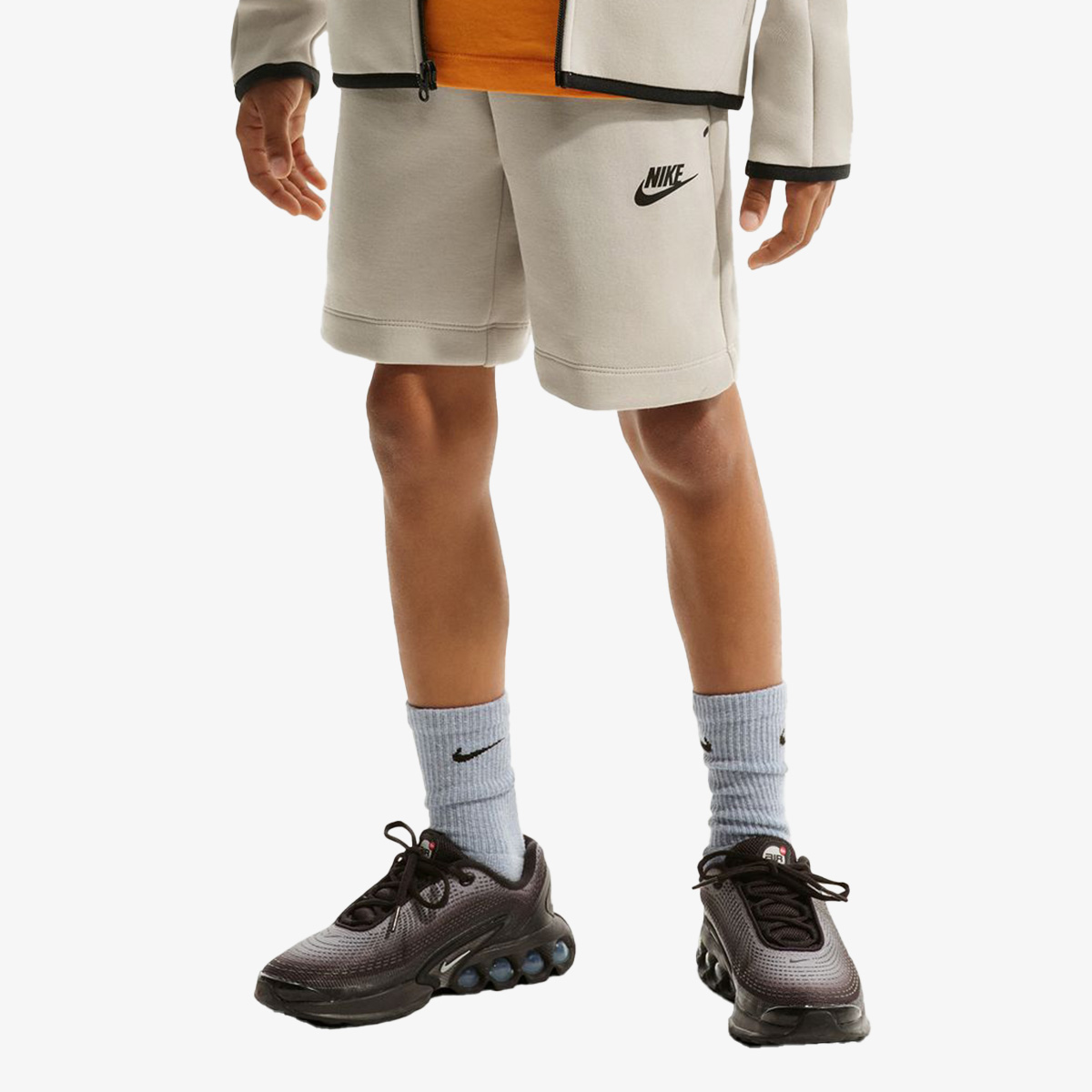 Nike Tech Fleece | Sport Vision - Shitja me pakicë e aksesorëve