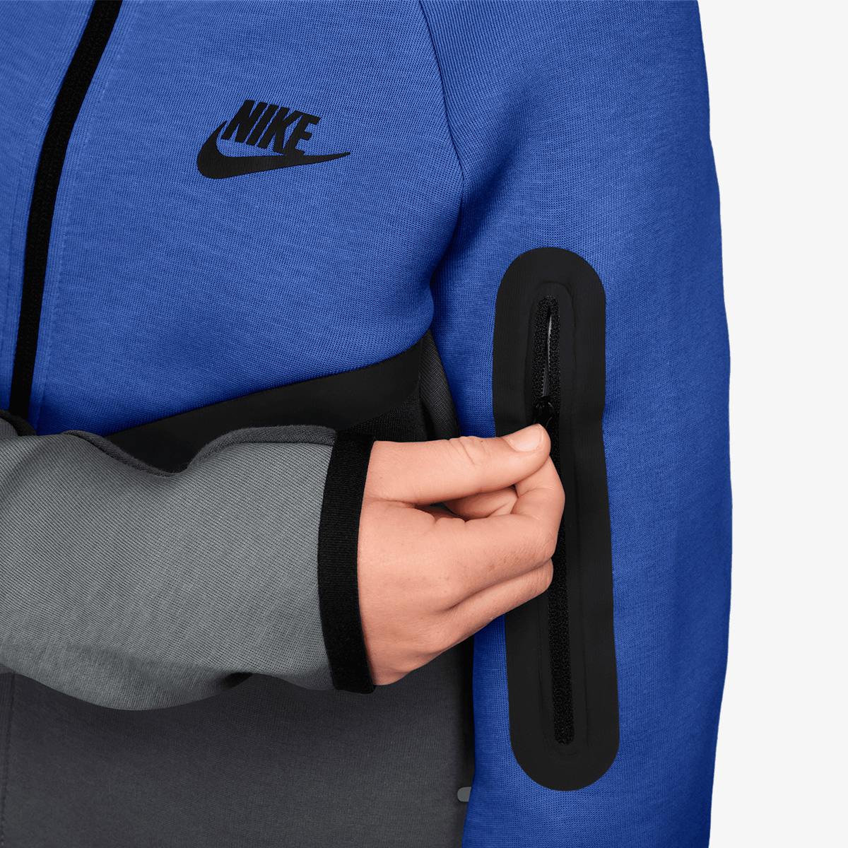 Nike Sportswear thumbnail 2
