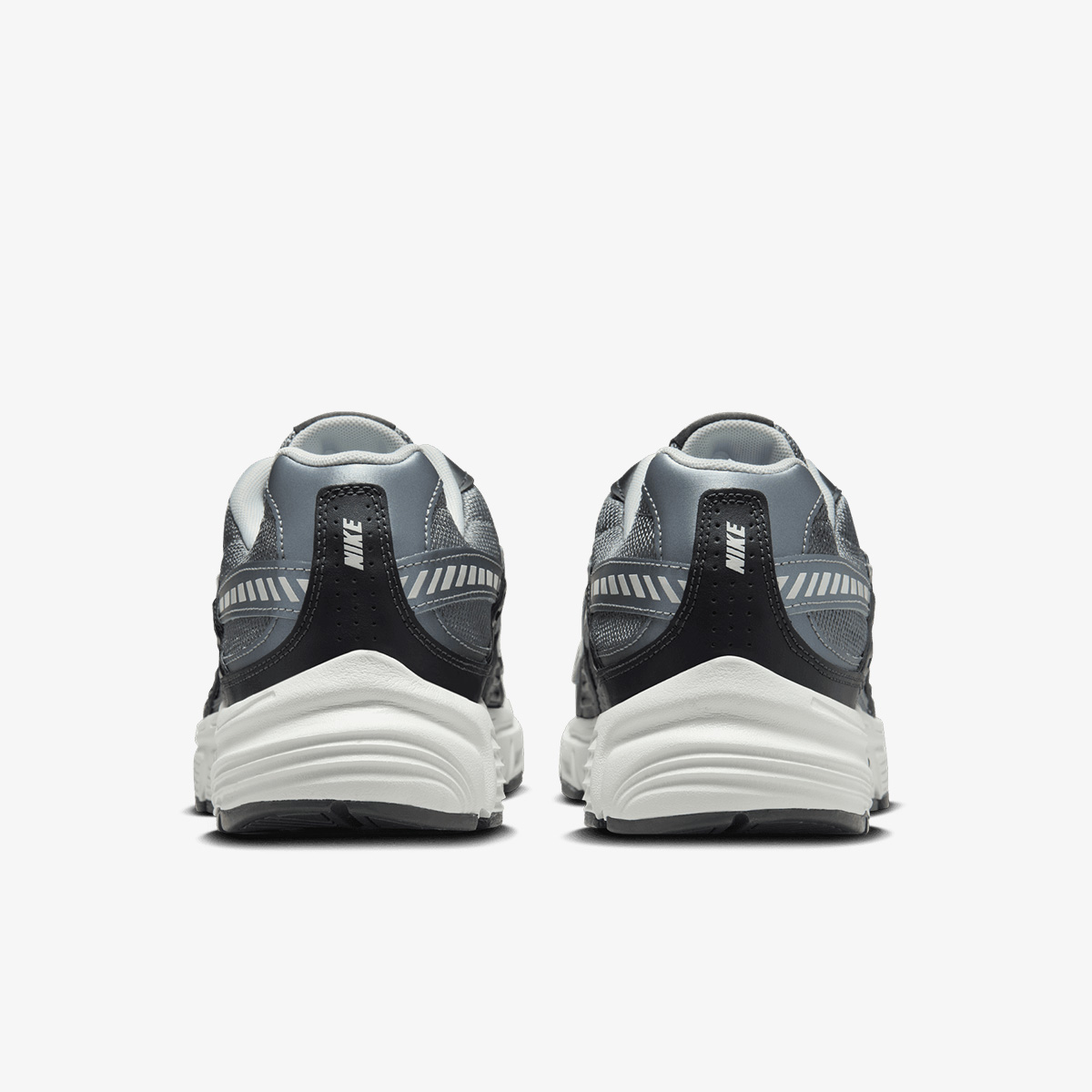 Nike Initiator thumbnail 3