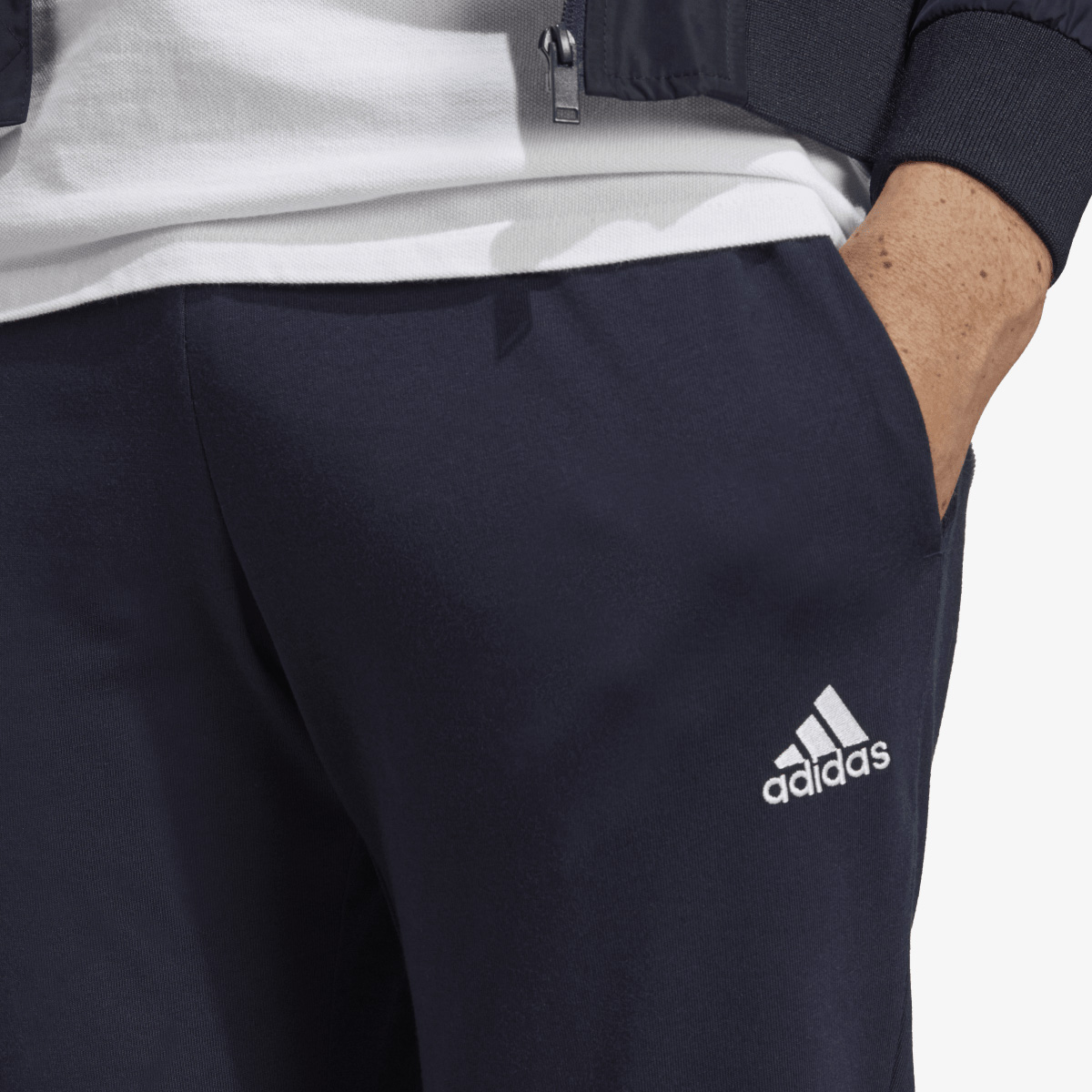adidas Essentials thumbnail 4
