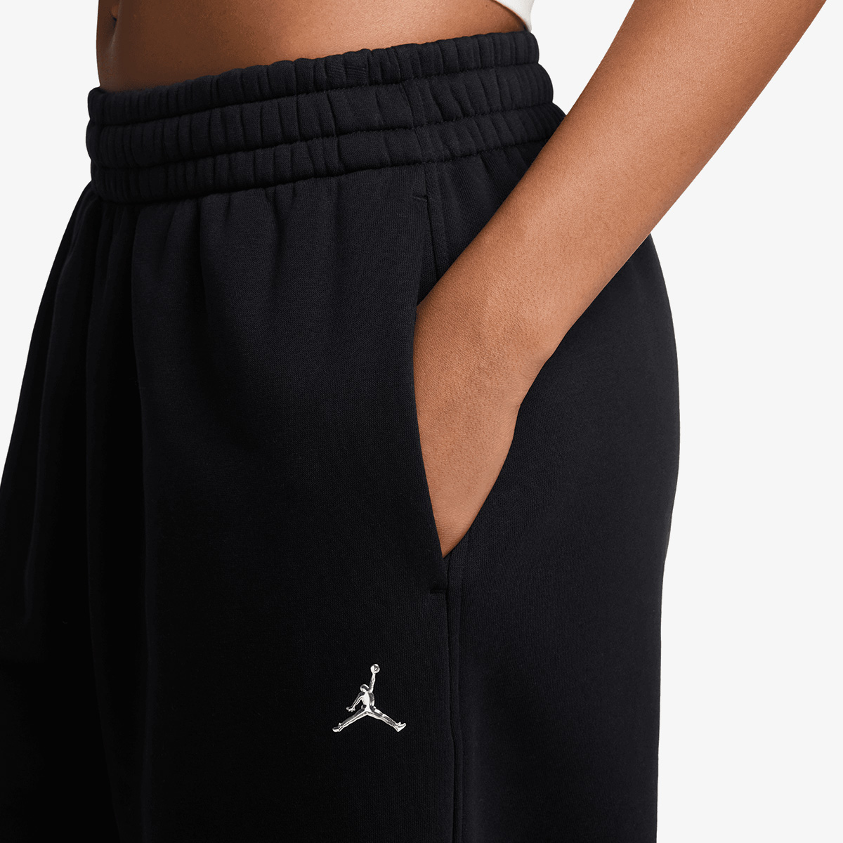 Jordan Brooklyn thumbnail 3