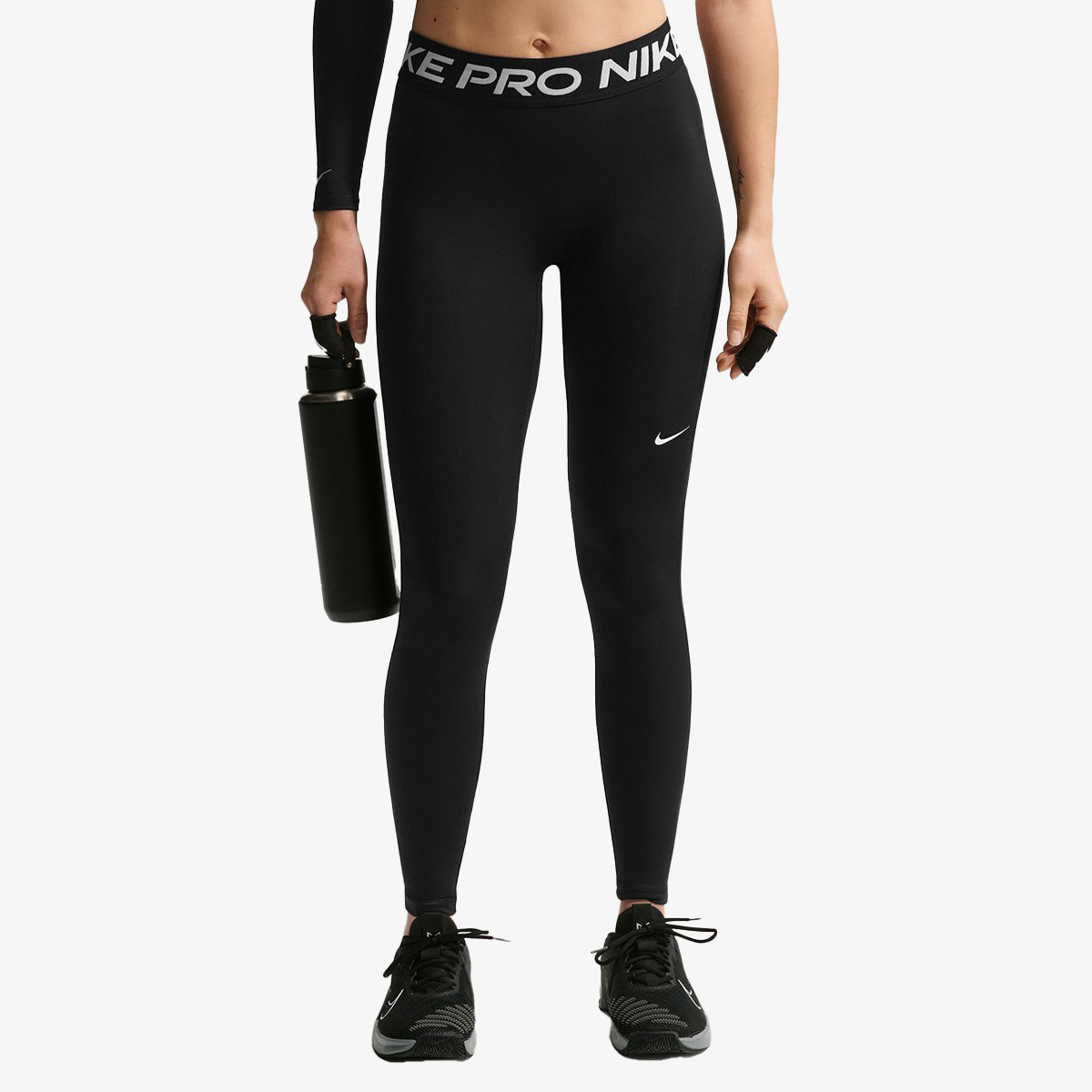 Nike Pro