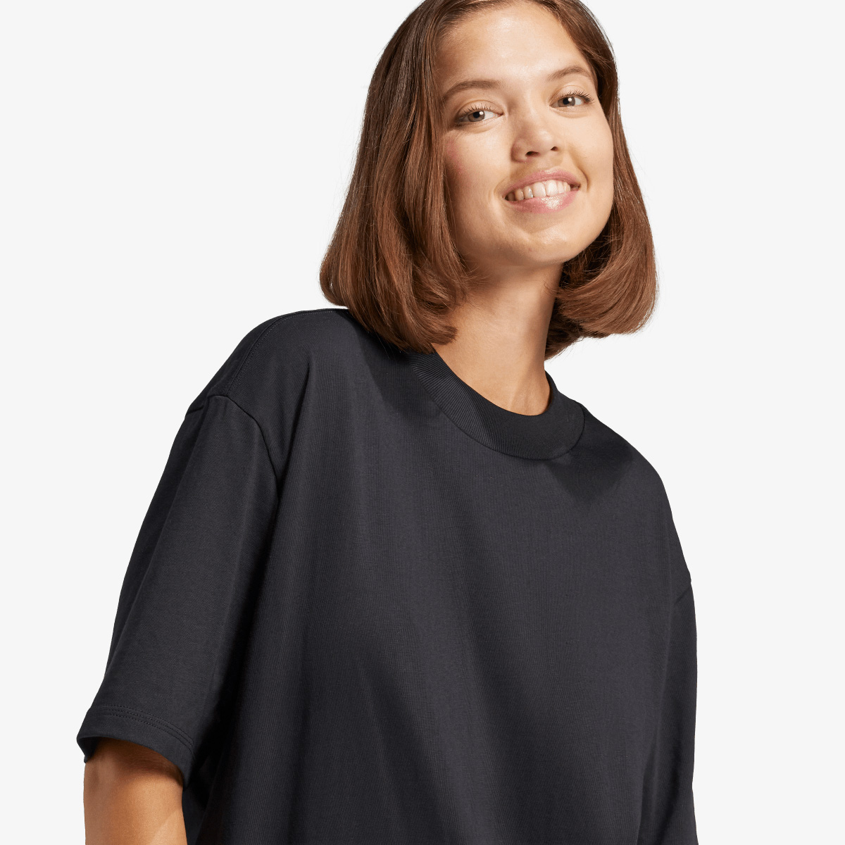 adidas Essentials Contemporary Logo Boyfriend Tee thumbnail 3
