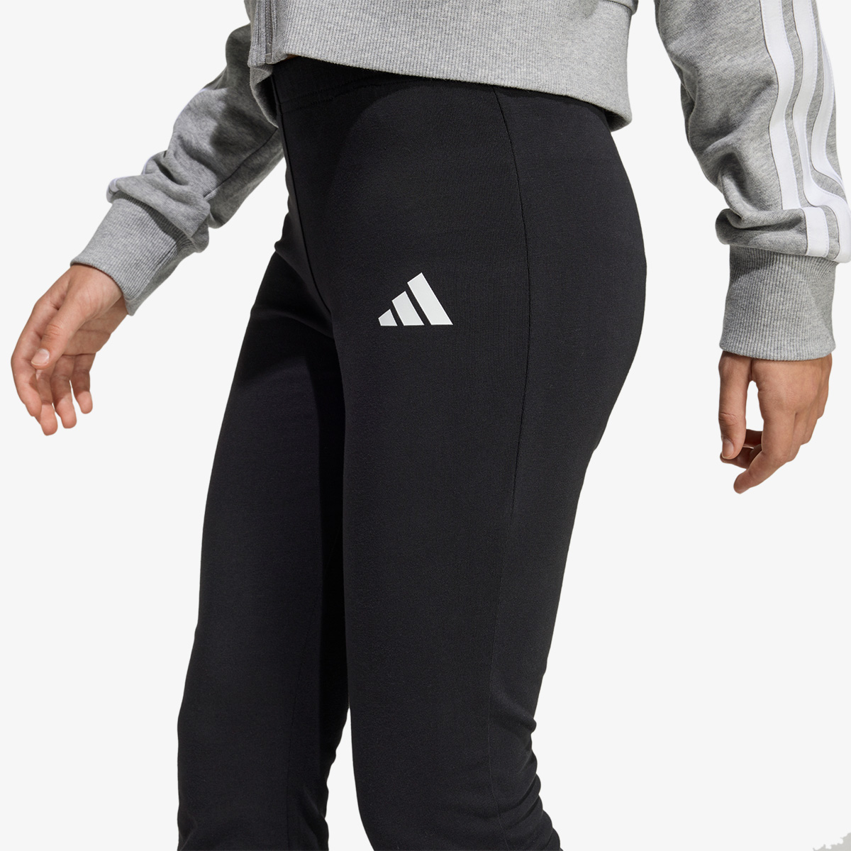 adidas Essentials Small Logo thumbnail 3
