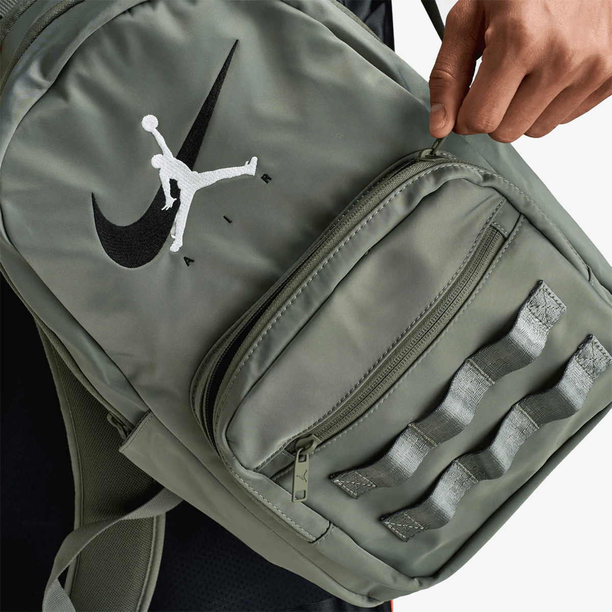 Nike Jordan Legends thumbnail 3