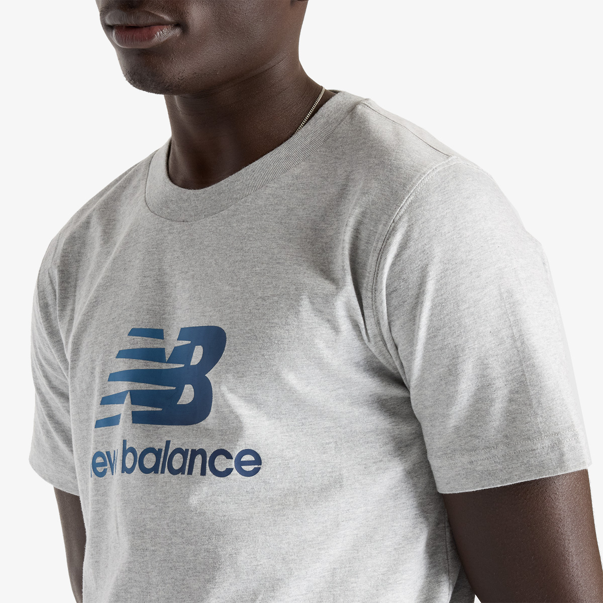 New Balance Sport Essentials Gradient Logo thumbnail 3