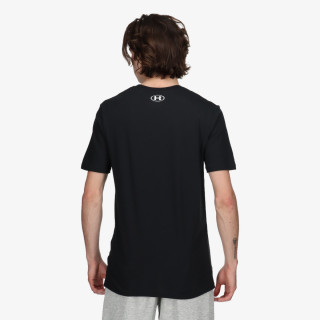 Under Armour Camo Chest Stripe 