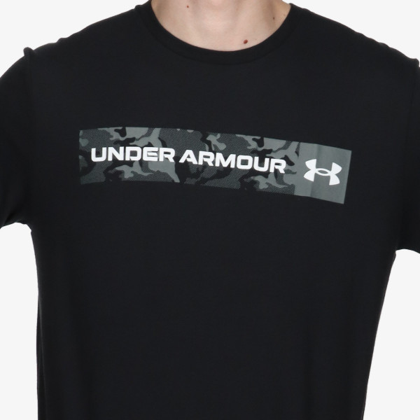 Under Armour Camo Chest Stripe 
