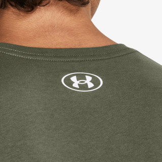 Under Armour Camo Chest Stripe 
