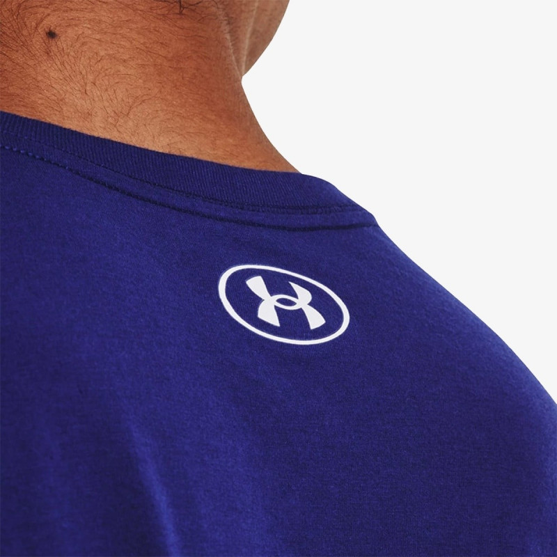 Under Armour CAMO CHEST STRIPE 