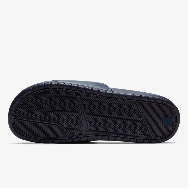 Nike Benassi 