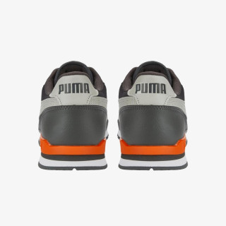 Puma ST Runner V4 
