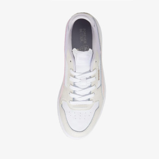 Puma Carina 