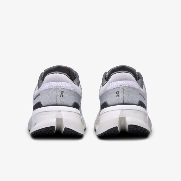 On Cloudrunner 2 