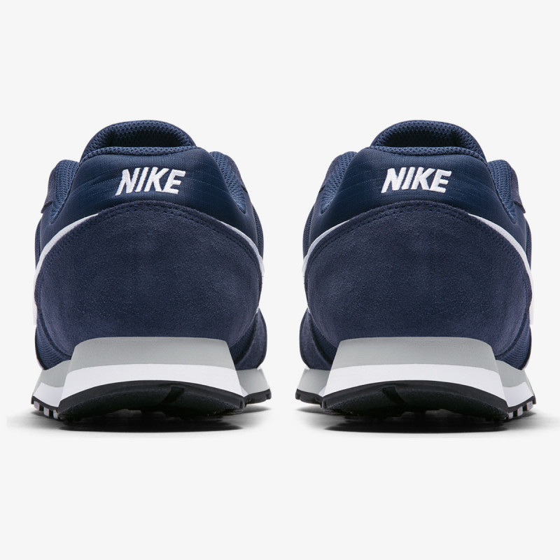 Nike MD Runner 2 
