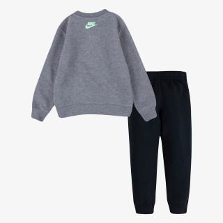 Nike NKB RISE TAPING CREW SET 