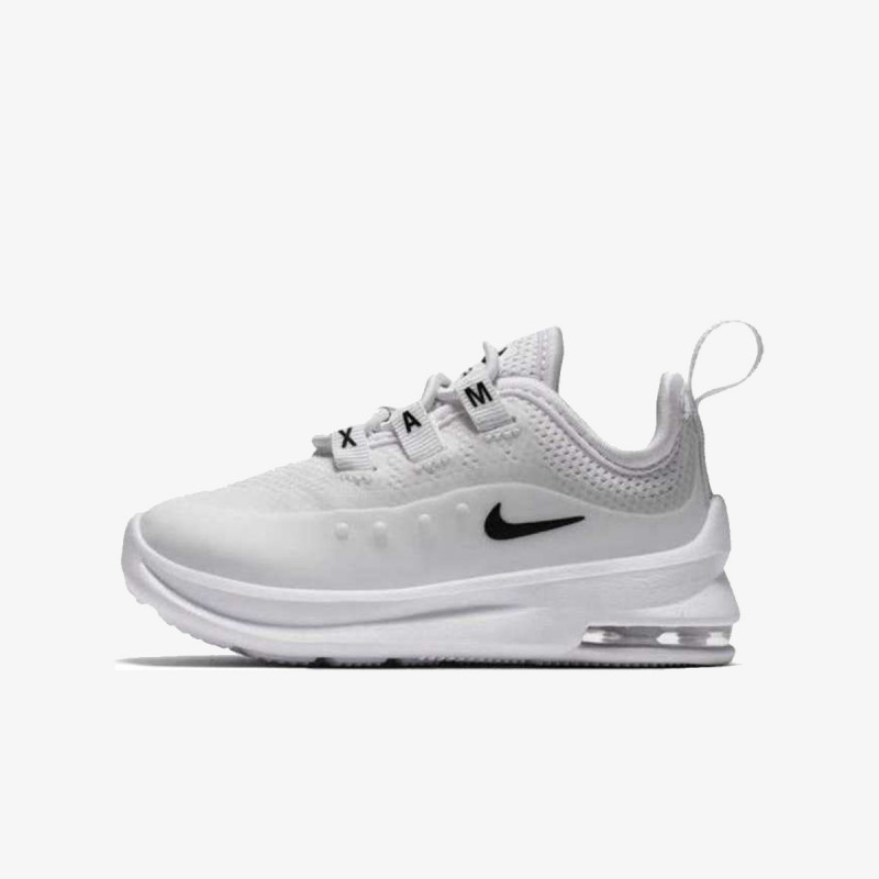 Sport vision nike air max axis on sale