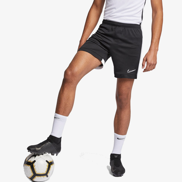 M NK DRY ACDMY SHORT K 