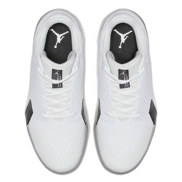 Nike JORDAN ULTRA FLY 3 LOW 