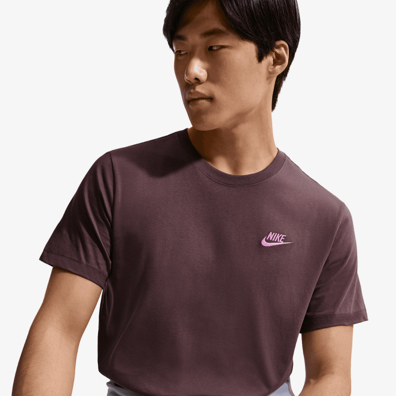 Nike Sportswear Club 