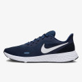 Nike Revolution 5 