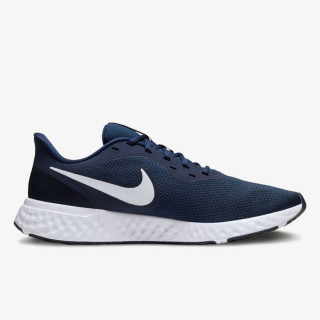 Nike Revolution 5 