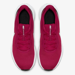 Nike REVOLUTION 5 