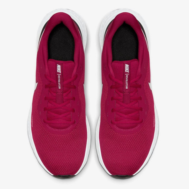 Nike REVOLUTION 5 