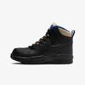 Nike Manoa 