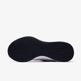 Nike NIKE REVOLUTION 5 