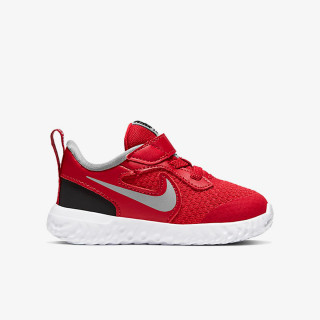 NIKE Produkte REVOLUTION 5 